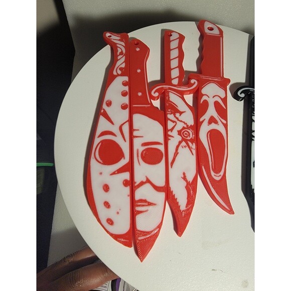 3D Printed Horror Movie Knife Set 4 (Plastic) - Picture 4 of 7